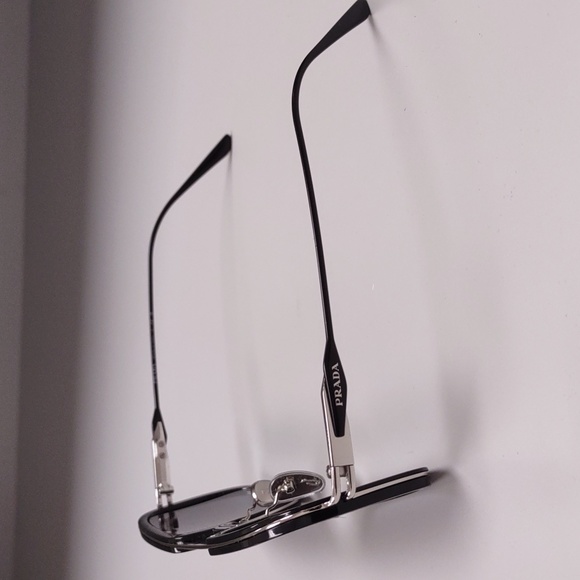 Prada Sunglasses Brand New PR57ZS - Picture 2 of 2